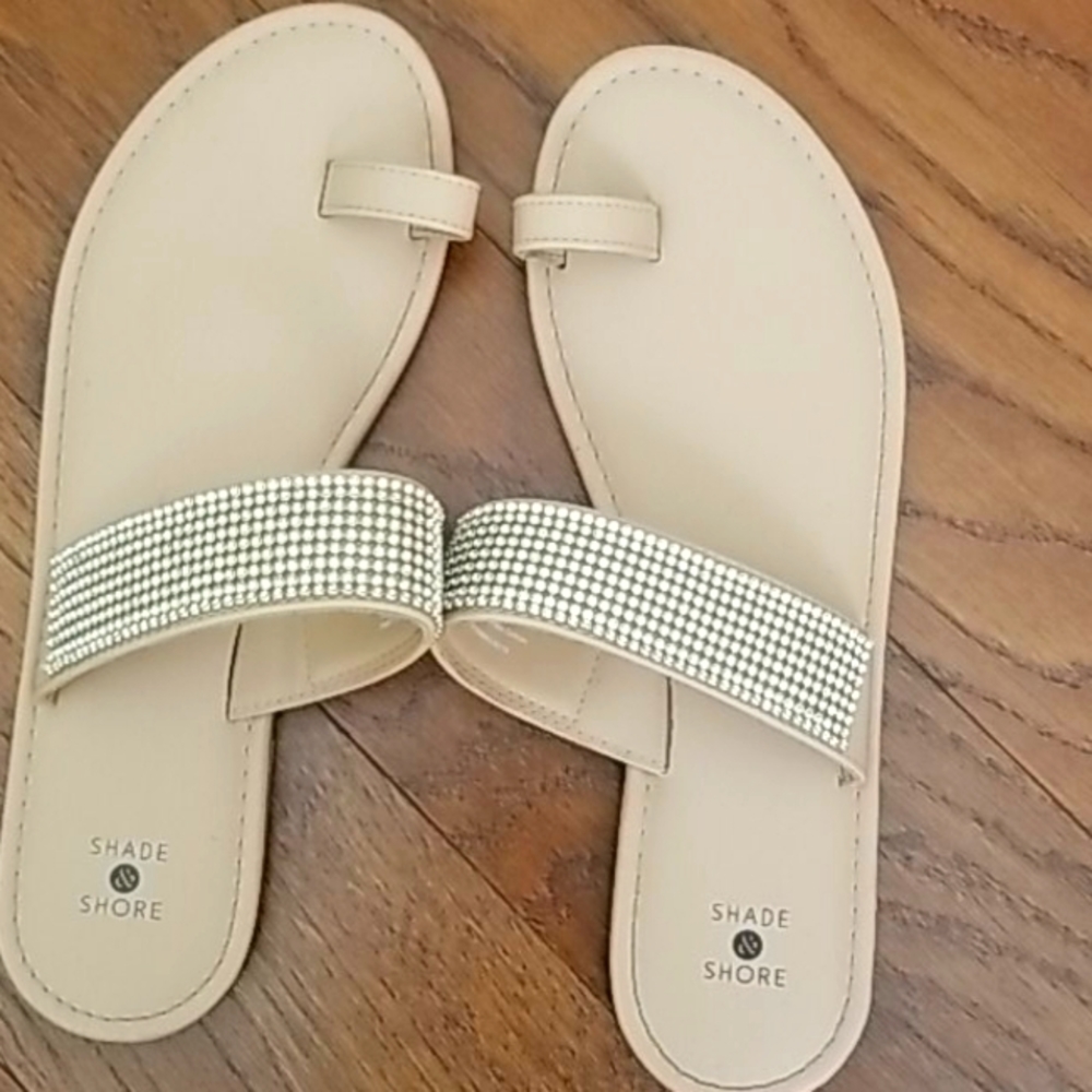 Shade & Shore  sandals Rhino stones